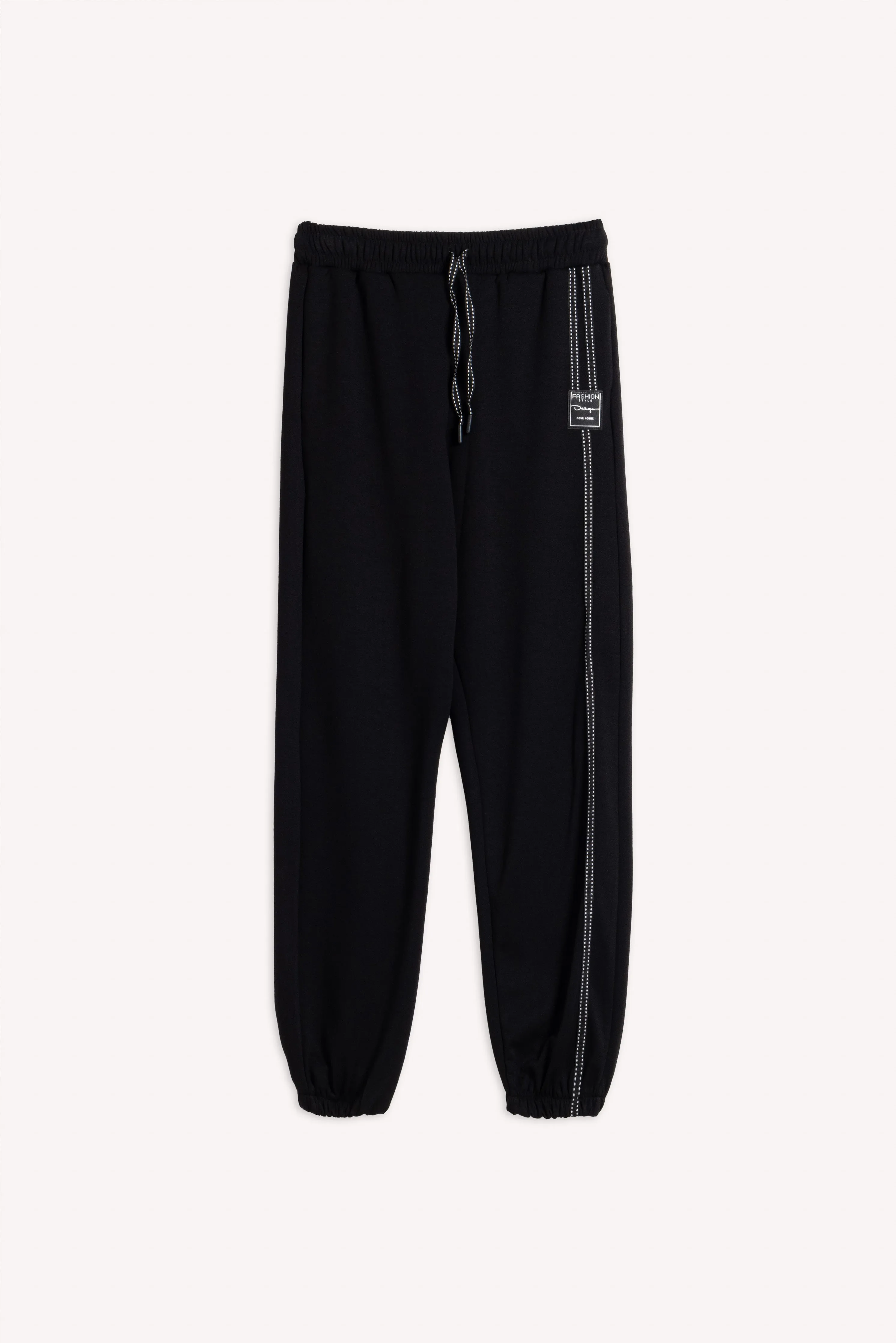 DETAILED SOFT HOODIE SET