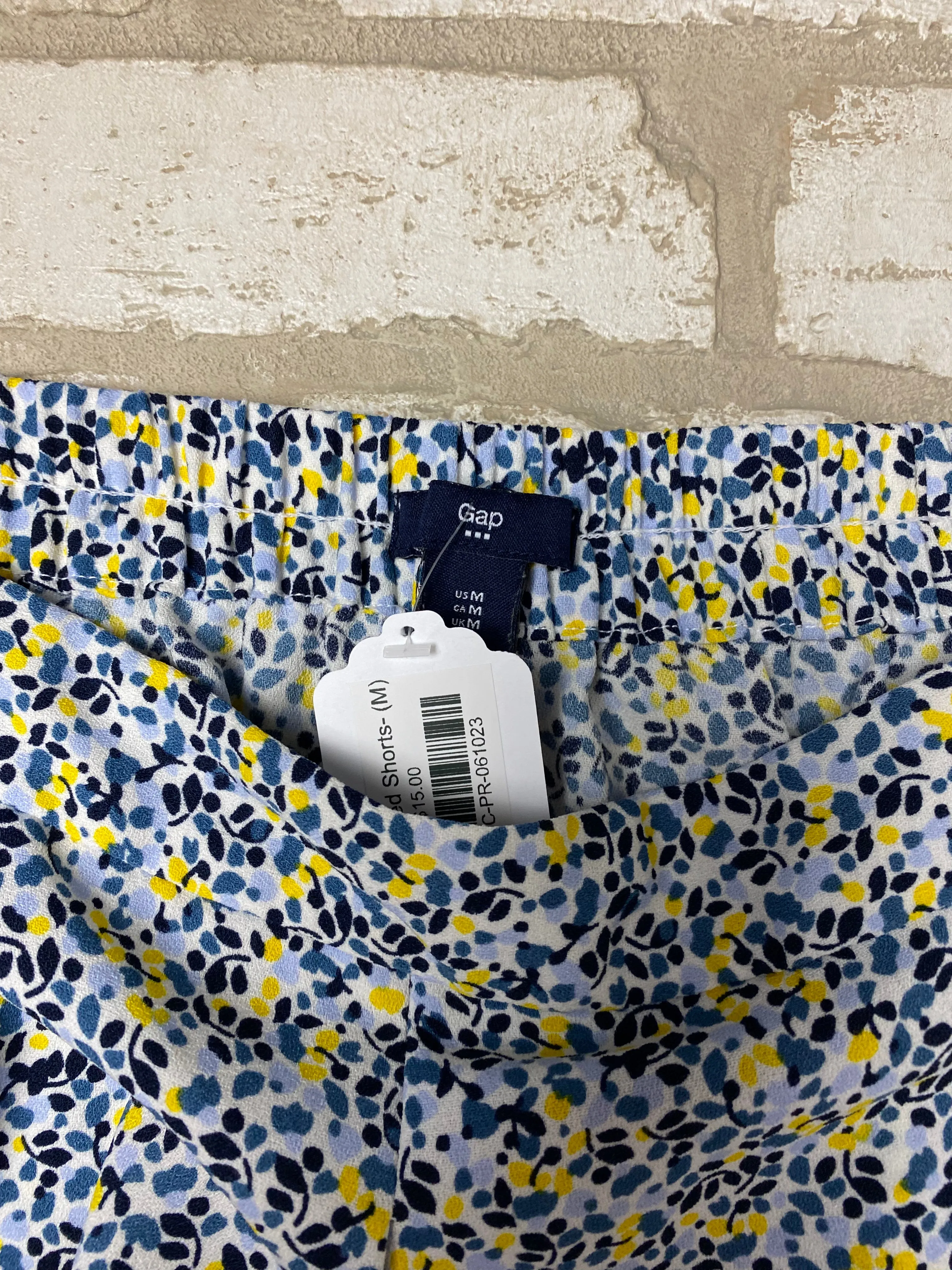 GAP Printed Shorts- (M)