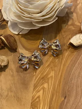 Sweetheart Bow Earrings