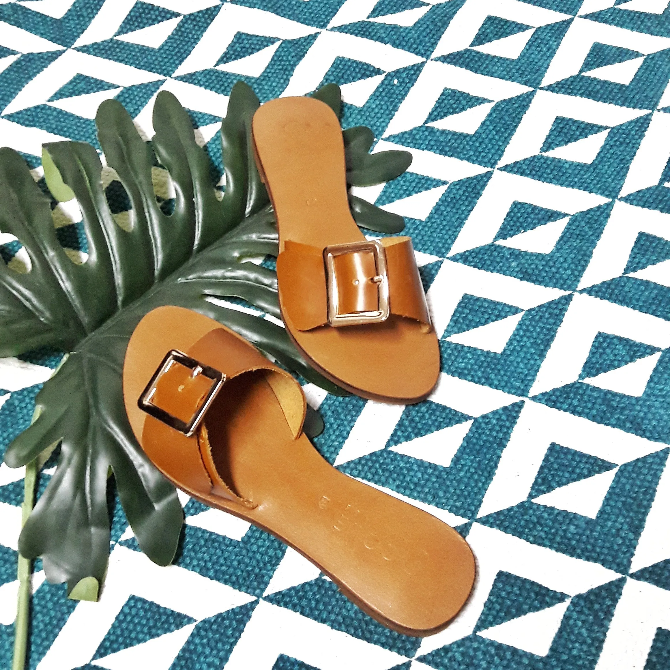 TAMPICO SANDALS
